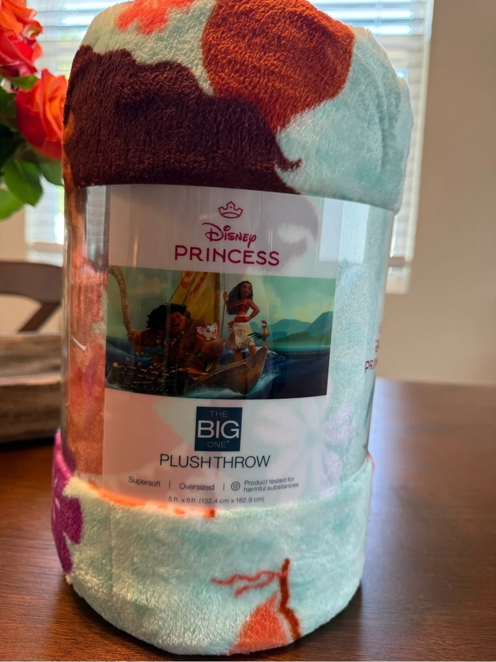 Disney Princess Plush Throw in Aqua with Multicolor Floral Accents “MOANA”